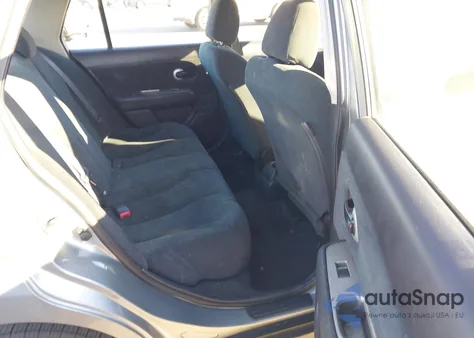 2010 Nissan Versa 1.8S z USA, uszkodzony, nr VIN 3N1BC1AP9AL427525